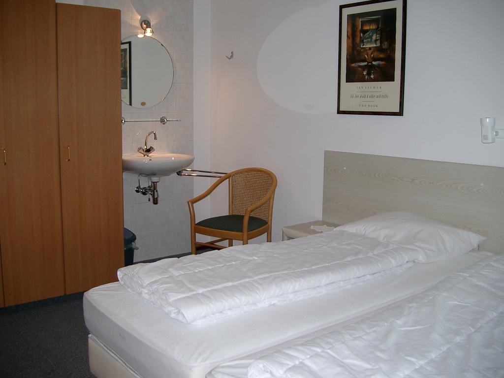Vakantiewoningen Pinkers Hotel Gulpen Esterno foto